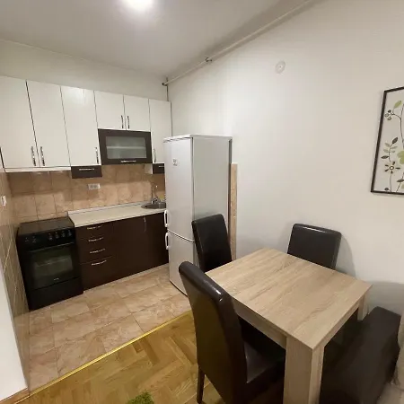 Apartment Duga Park Kragujevac